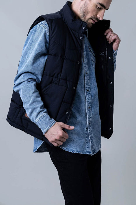 Kimes Ranch Mens Muir Trail Quilted Black Poly/Nylon Softshell Vest