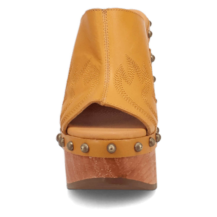 Dingo Womens Free Spirit Wooden Plantain Leather Stud Sandals Shoes