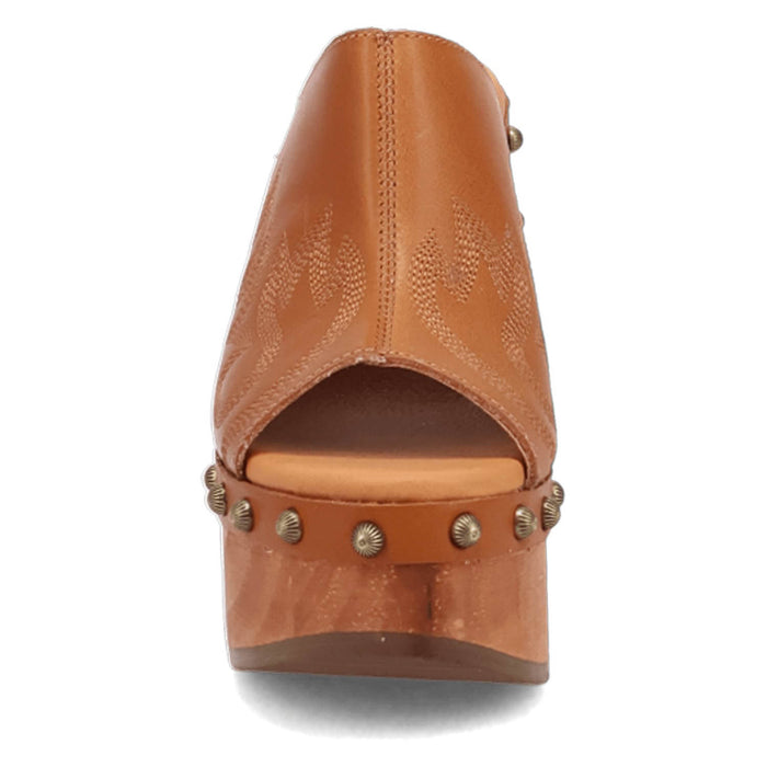 Dingo Womens Free Spirit Wooden Tan Leather Stud Sandals Shoes